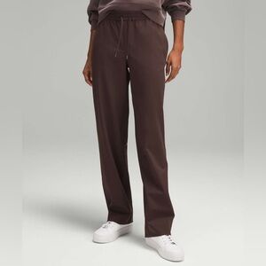 Lululemon Straight-Leg Mid-Rise Pant, Luxtreme